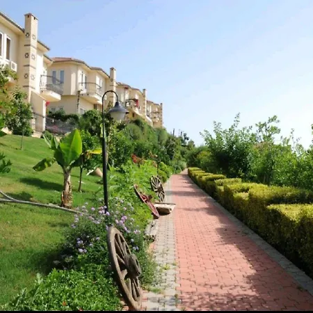 Hotel Gold City 5*
